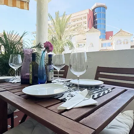 M&j Retreat Benalmádena