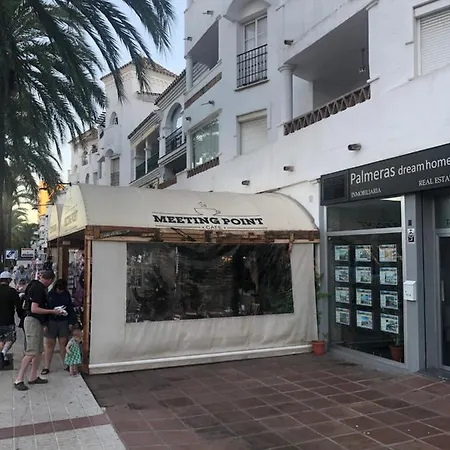 M&j Retreat Benalmadena